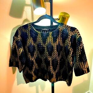 Marie Marie short sleeve metallic sweater Med/Lg